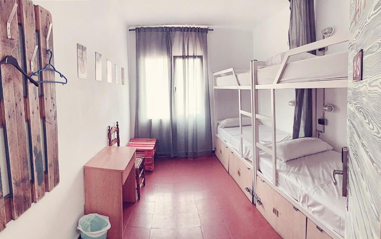 Loft Apart&Hostal يوريت دي مار المظهر الخارجي الصورة