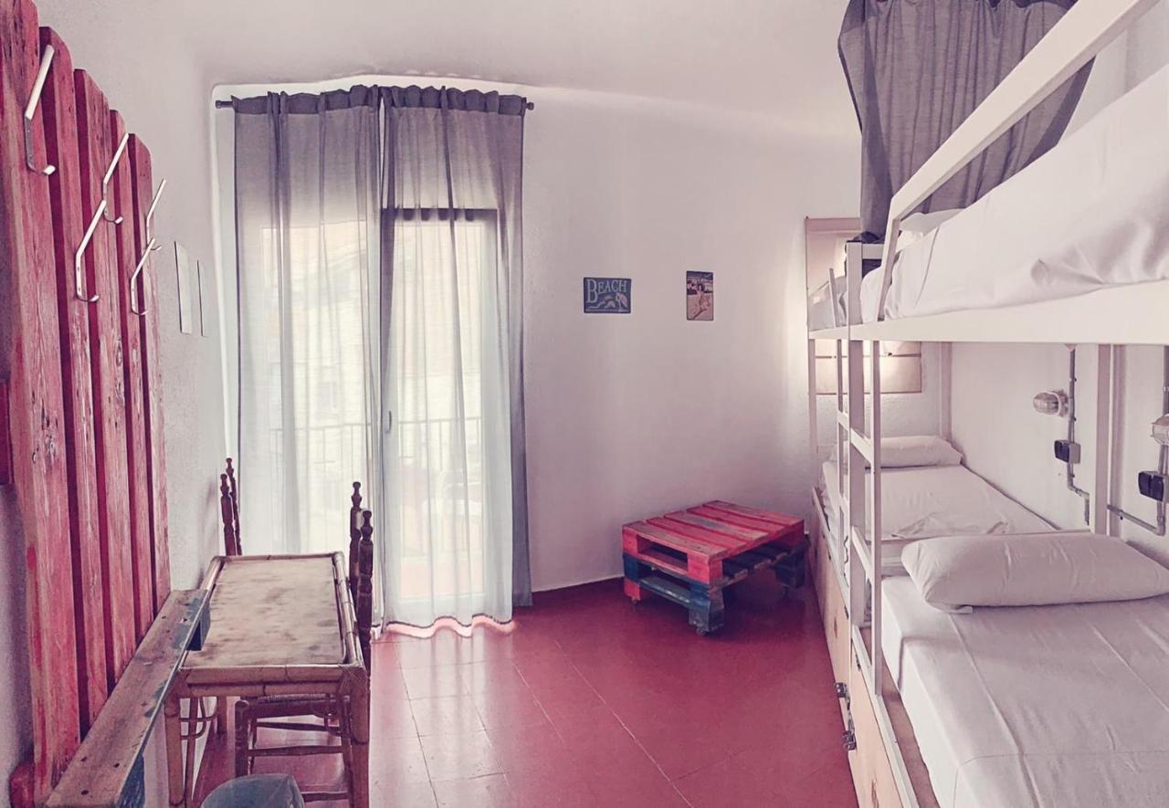 Loft Apart&Hostal يوريت دي مار المظهر الخارجي الصورة