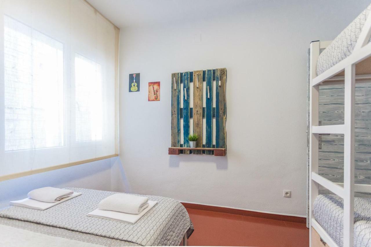 Loft Apart&Hostal يوريت دي مار المظهر الخارجي الصورة