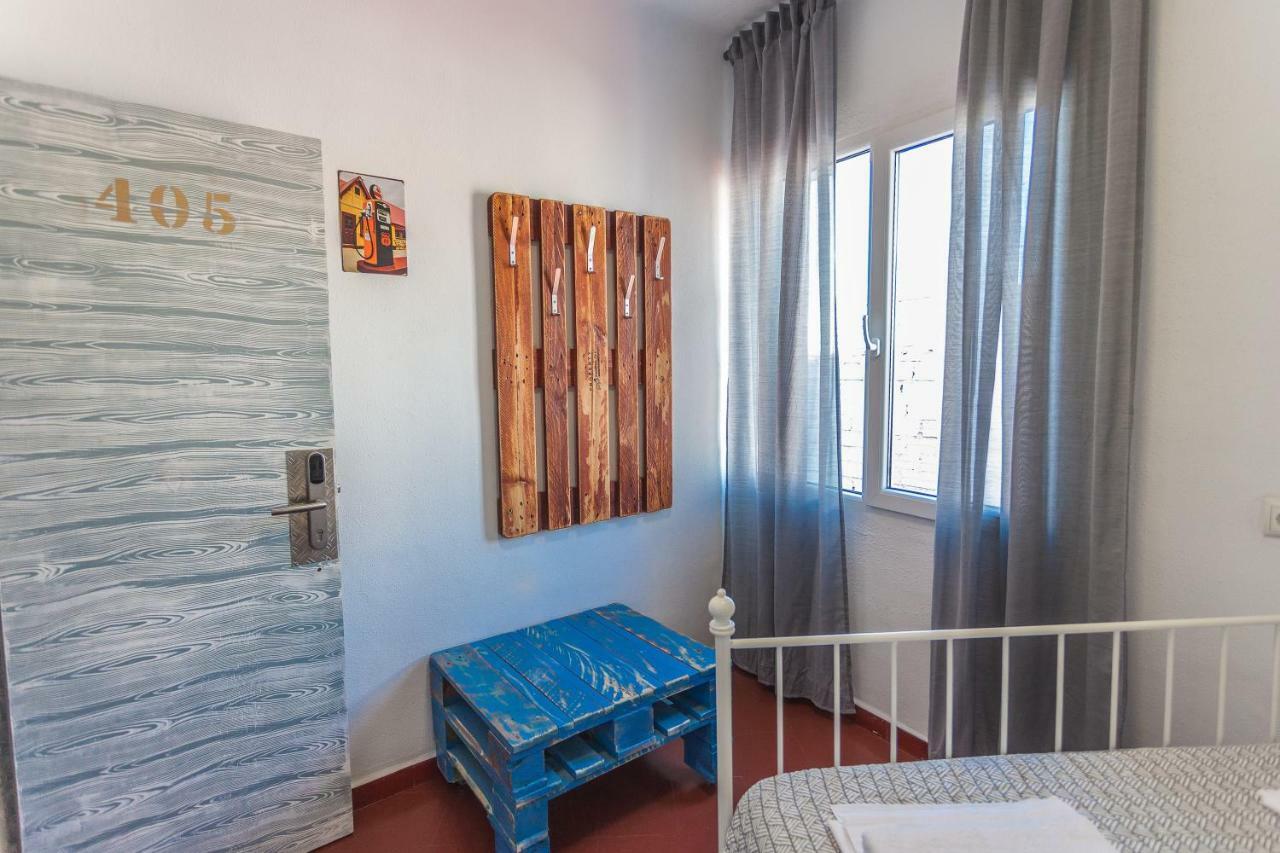 Loft Apart&Hostal يوريت دي مار المظهر الخارجي الصورة
